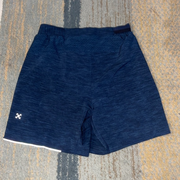 Lululemon Surge Short *6" Updated/XS
Heathered Texture Printed Iron Blue Navy - Picture 7 of 8